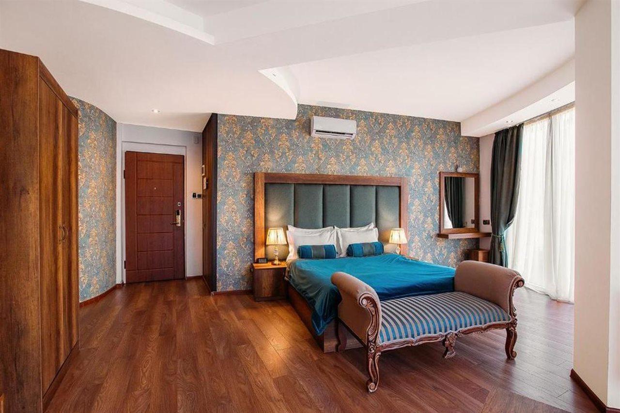 Green Queen Hotel Tbilisi Esterno foto